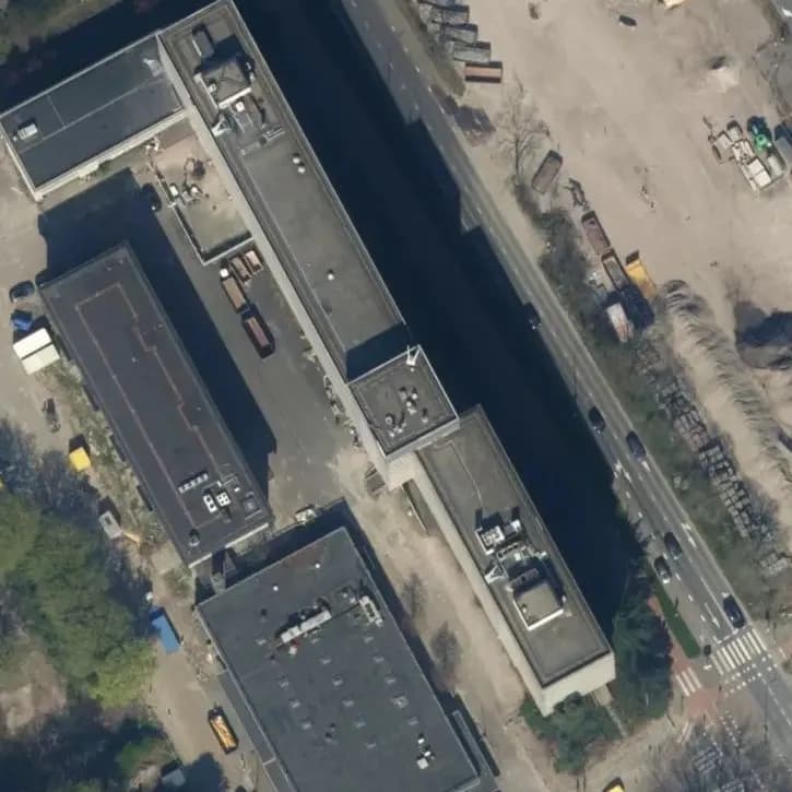 Verlaten Flatgebouw	