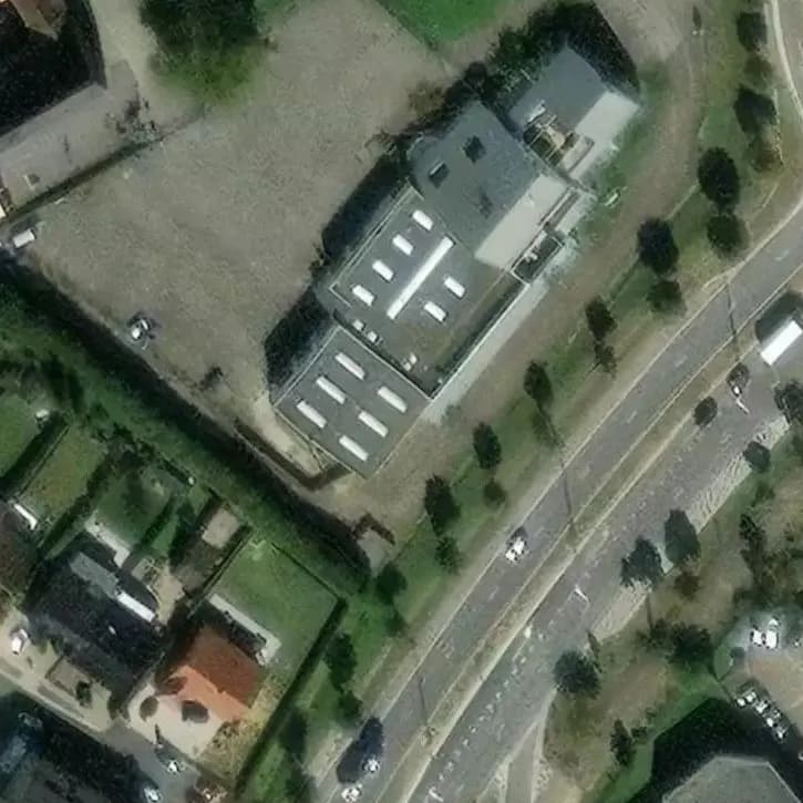 Verlaten Autogarage